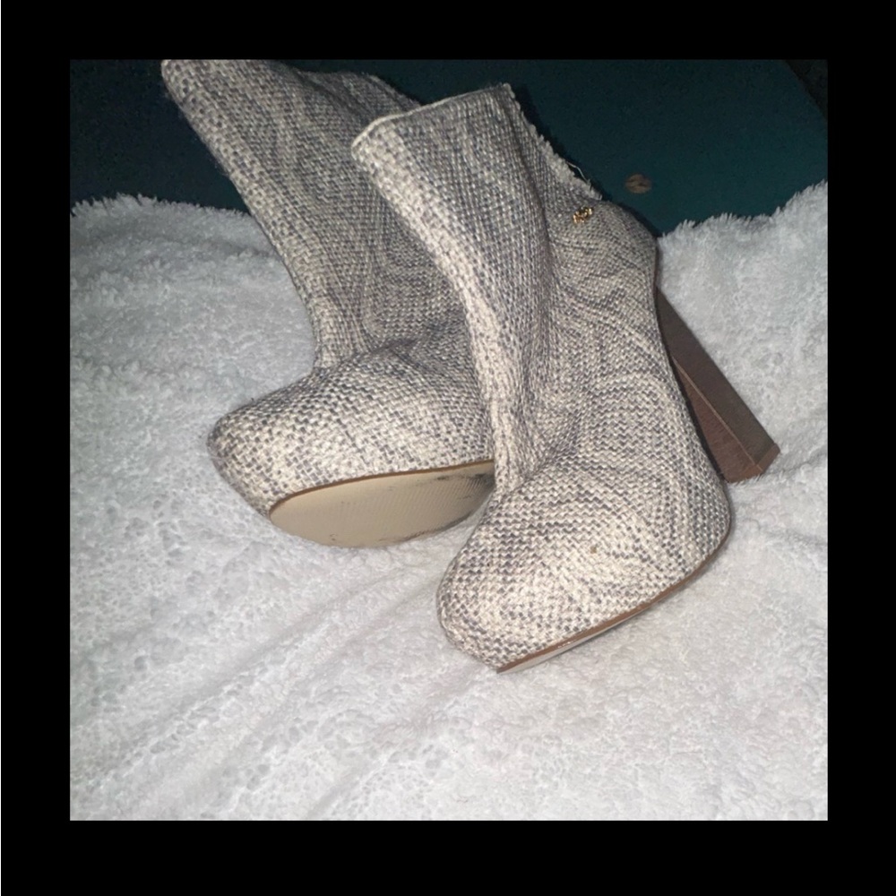 MORENA ROSA ANKLE BOOTS - Picture 4 of 9